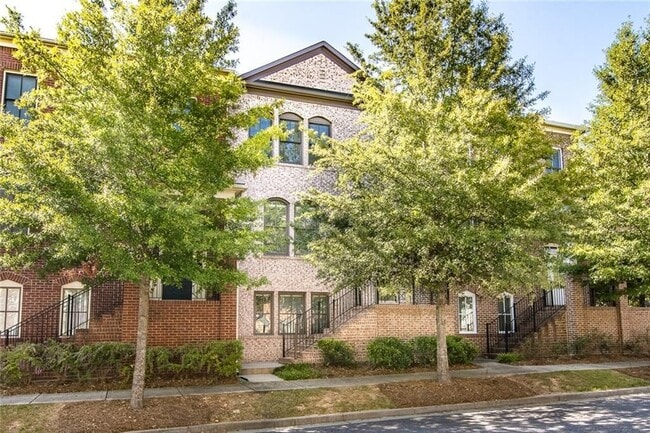 528 Twinrose Way