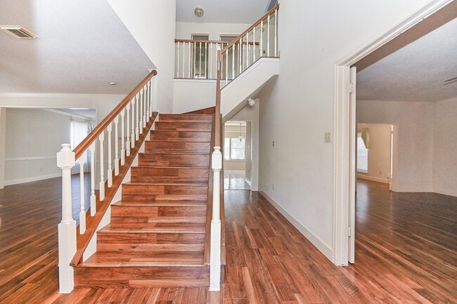 Photo - 9731 New Kent Dr