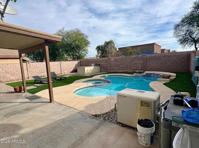 Photo - 2721 S 108th Ave