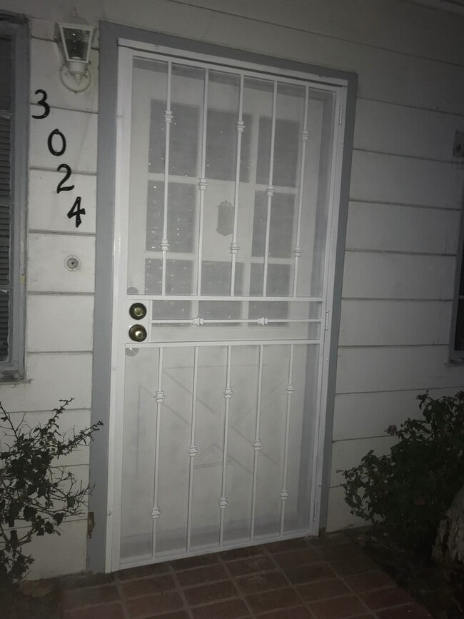 Photo - 3024 Third Ave Unit 1