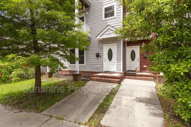 Building Photo - 3239 Granby St