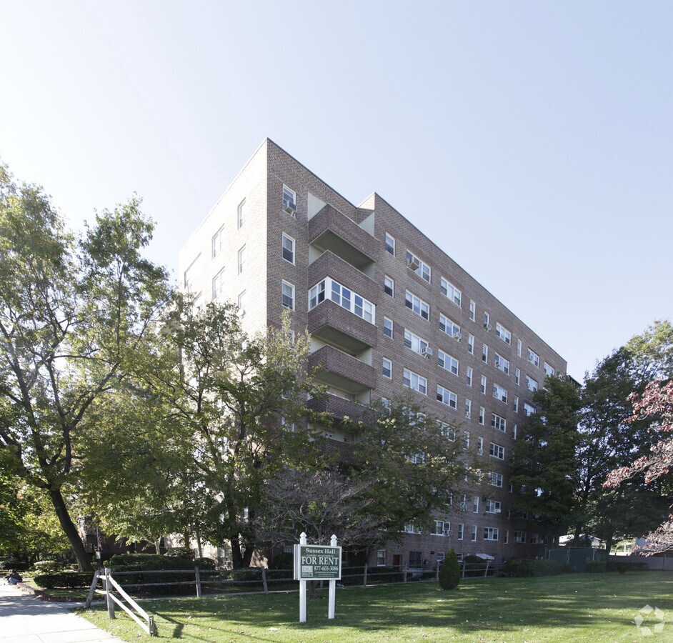 Photo - Sussex Hall Apartments