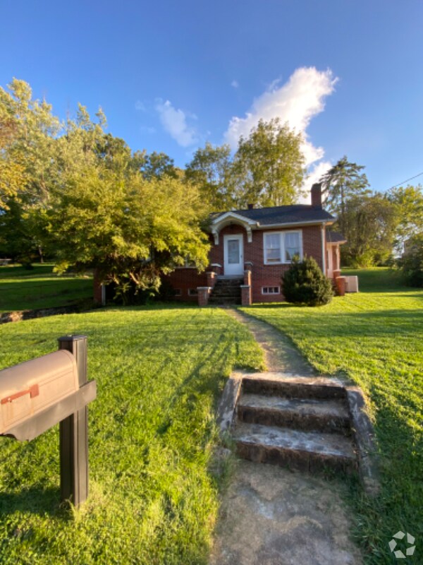 Apartments for Rent in Canton, NC 7 Rentals