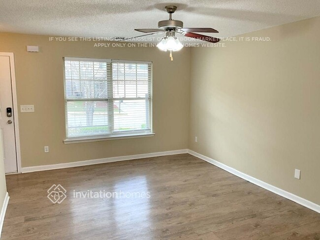 Photo - 108 Jaclyn Way