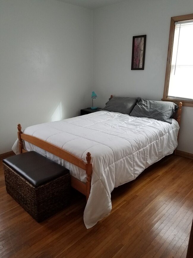 Photo - 2 bedroom, 1 bath house