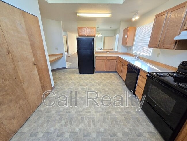 Photo - 5116 S Smith Ct