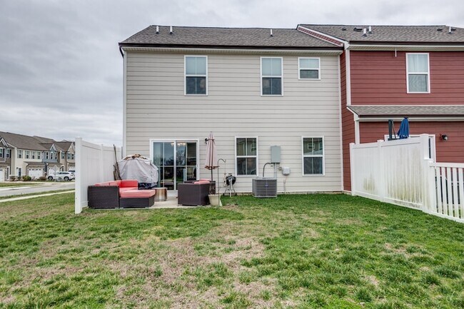 Photo - 1232 Savannah Ave