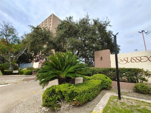 Photo - 7520 Hornwood Dr Unidad 1204 Rental