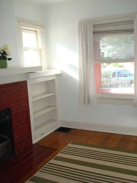 Photo - 2115 N Kansas St