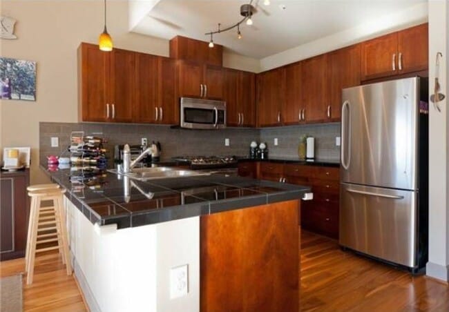 Photo - 1840 25th Ave NE Unit 402