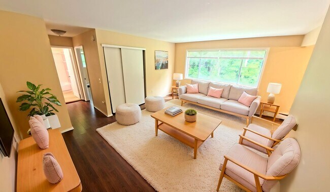 Photo - 146 Woodhill Dr Unit Apartment 3