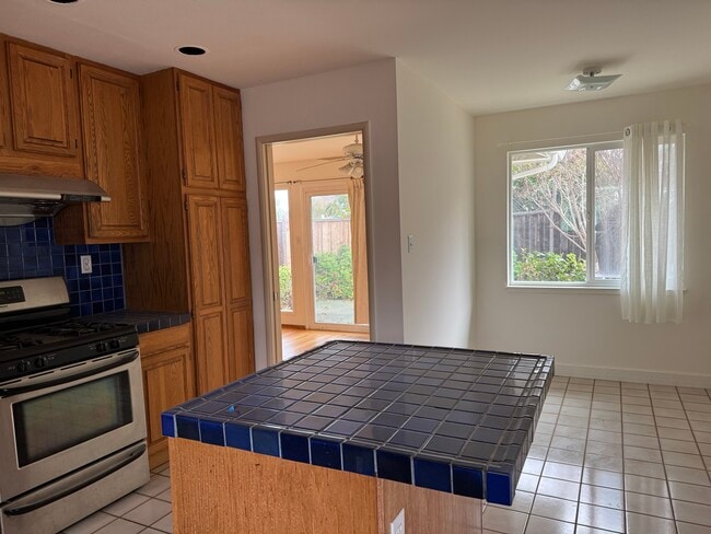 Photo - 1105 Plymouth Dr