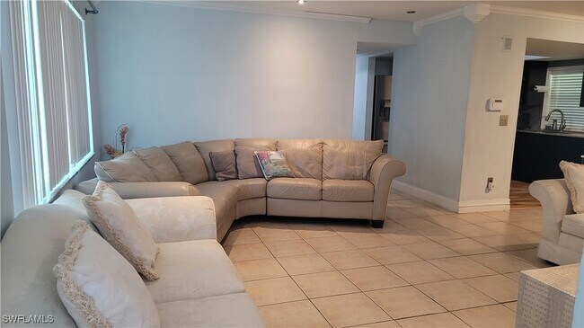 Photo - 2172 45th St SW