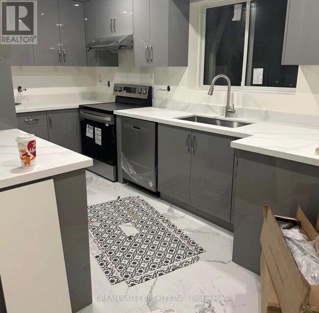 Photo - 12 Chandler Dr