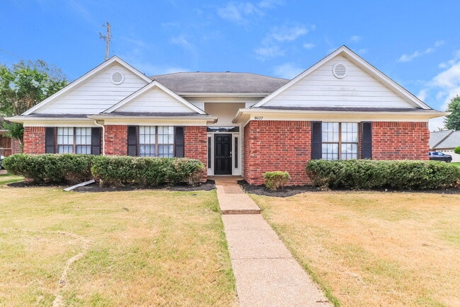 Building Photo - 8607 Sunnyvale St N