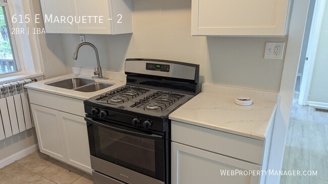 Photo - 615 E Marquette-2 Unit 2