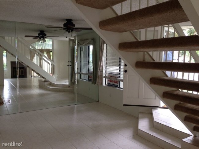 Photo - 3 br, 3 bath Townhome - 431 Deerfield Ave