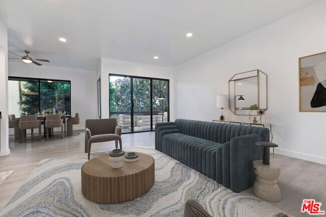 Photo - 2399 Century Hill