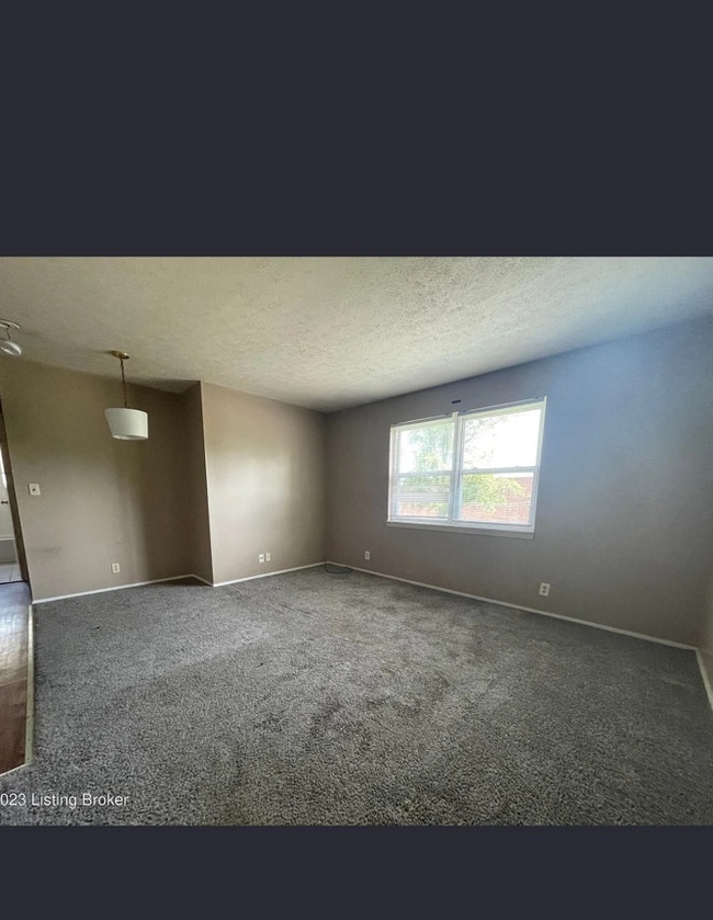 Photo - 2504 Langdon Dr Unit 8