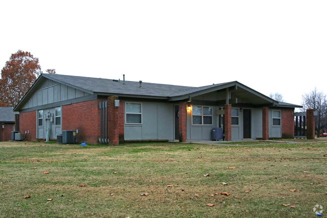 Village West Apartments - Village West Apartments
