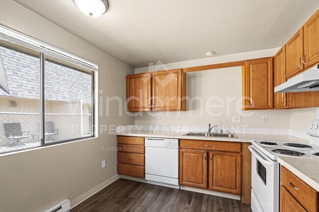 Photo - 6017 N Atlantic St