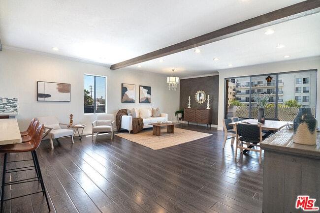 1101 Rexford Dr Unit 302