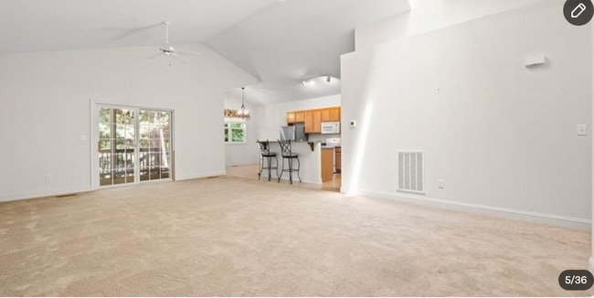 Photo - Avonlea Flat Rock