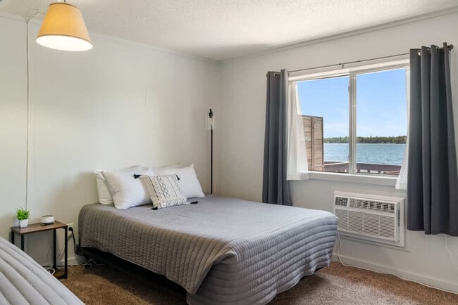 Photo - 228 E State St Unit SI ID1539828P