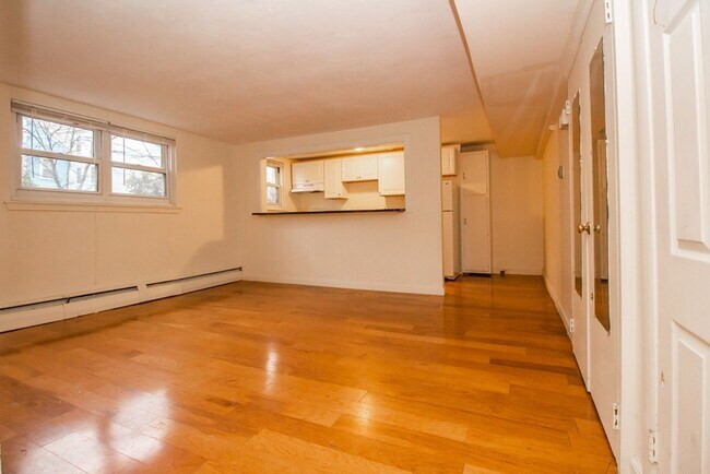 Photo - Pet Friendly, Garden Level Affordable Apartment in Brookline w ONE FREE Parking Spot, Heat, Hot W...
