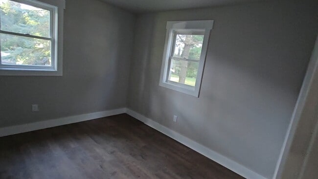Photo - 222 S Hackett St