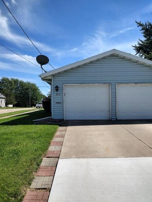 Photo - 1105 Arthur Ave