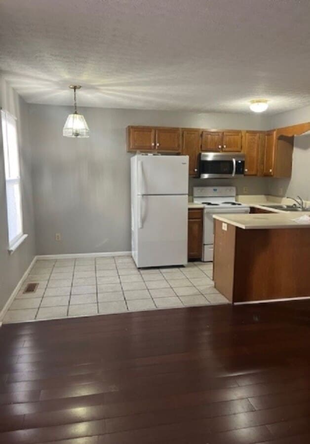 Photo - 100 Amy Ave Unit Apt. 2