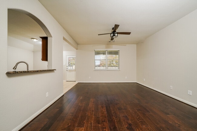 Photo - 3400 Spruce St