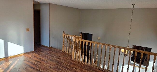 Photo - 9231 Queens Garden N