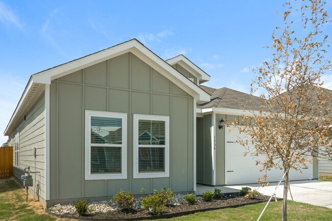Photo - 1536 Harvester Dr