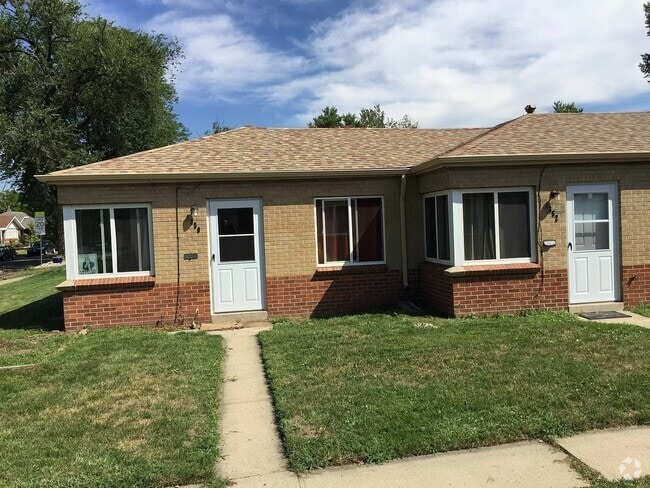 Building Photo - Great two bed / one bath in south Denver f... Rental