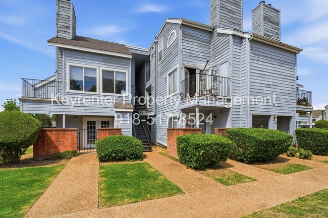 Photo - 1802 E 66th Pl