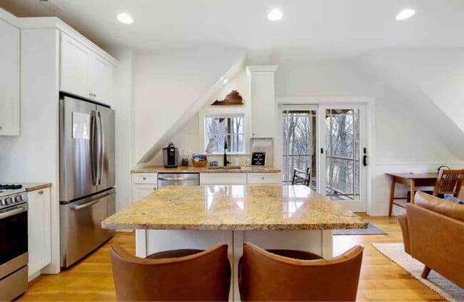 Photo - 41959 Sweet Spring Ln Unit B