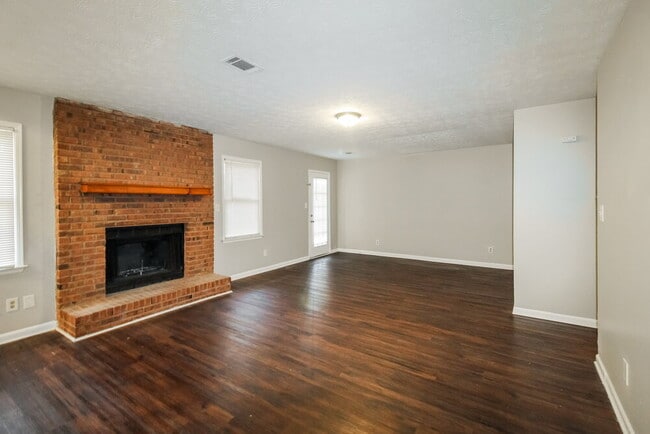 Photo - 2761 Shiloh Way