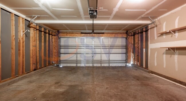 Photo - Spacious 4BR, 2.5BA Summer Meadow Durham Home