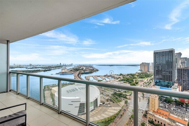 Building Photo - 888 Biscayne Blvd Unit 4102
