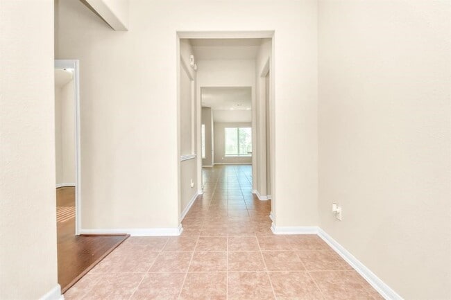 Photo - 9407 Vista Falls Ct