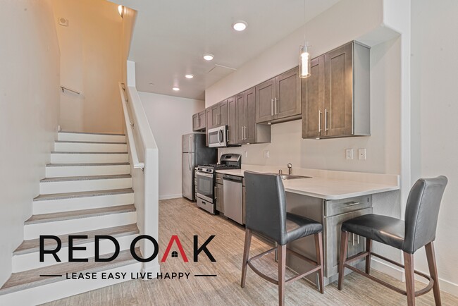 ~2 Months FREE~ Remarkable Three Bedroom w... - ~2 Months FREE~ Remarkable Three Bedroom w... Unidad 125 Rental