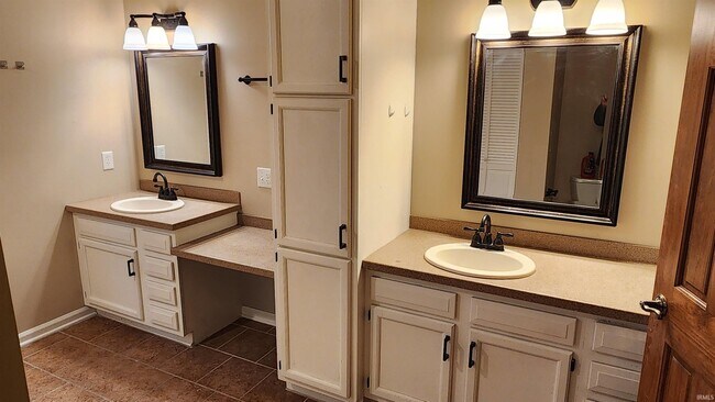 Photo - 4007 E Bennington Blvd Casa