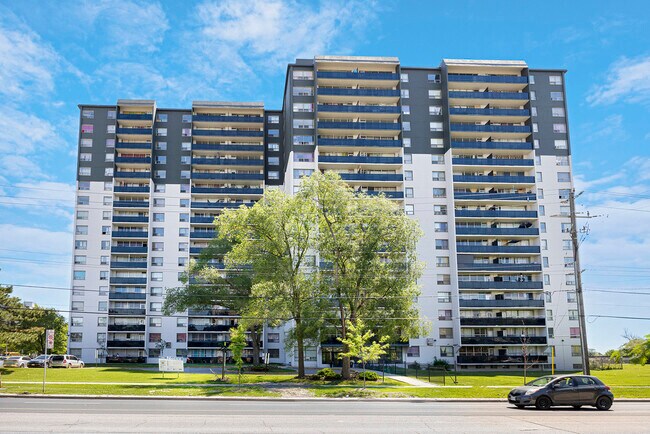 Building Photo - 2801 Jane St