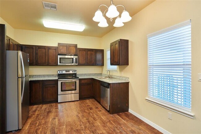 Photo - 5570 Confetti Dr Unit 11