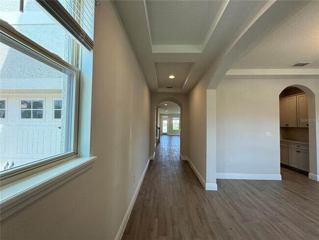 Photo - 16119 Skysail St