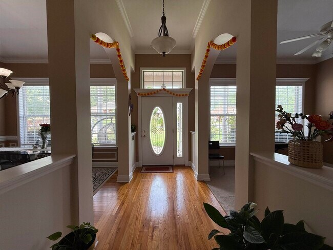 Photo - 1148 Stony Creek Way