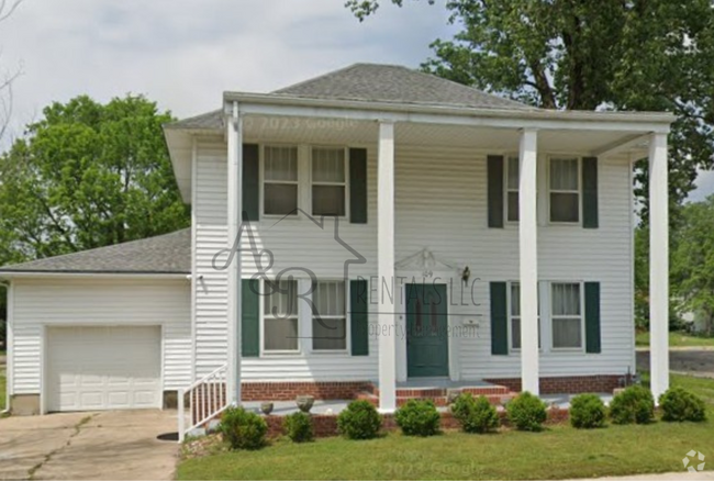 Building Photo - 109 E Williams St Rental