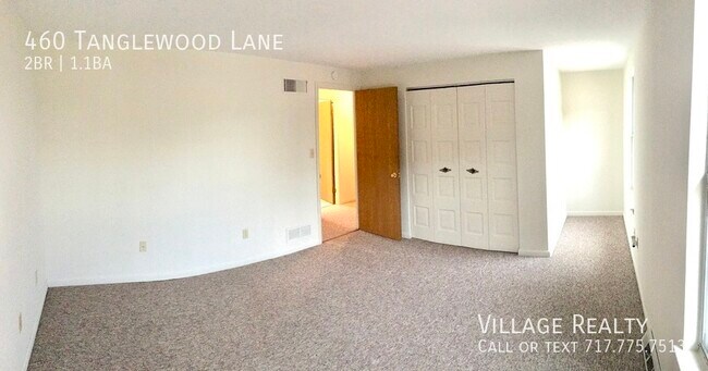 Photo - 460 Tanglewood Ln Townhome